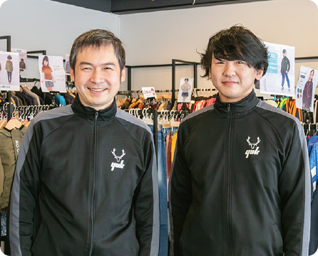 左：代表取締役社長　竹田 尚弘さん、右：Manhattan store「Mujin」責任者　田畑 翔也さん
